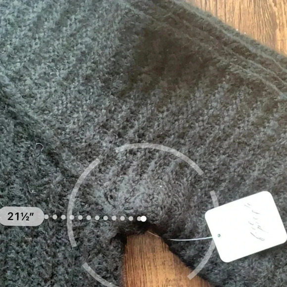 Free People Chucky Knit Sweater Black XS NWT - Picture 13 of 14